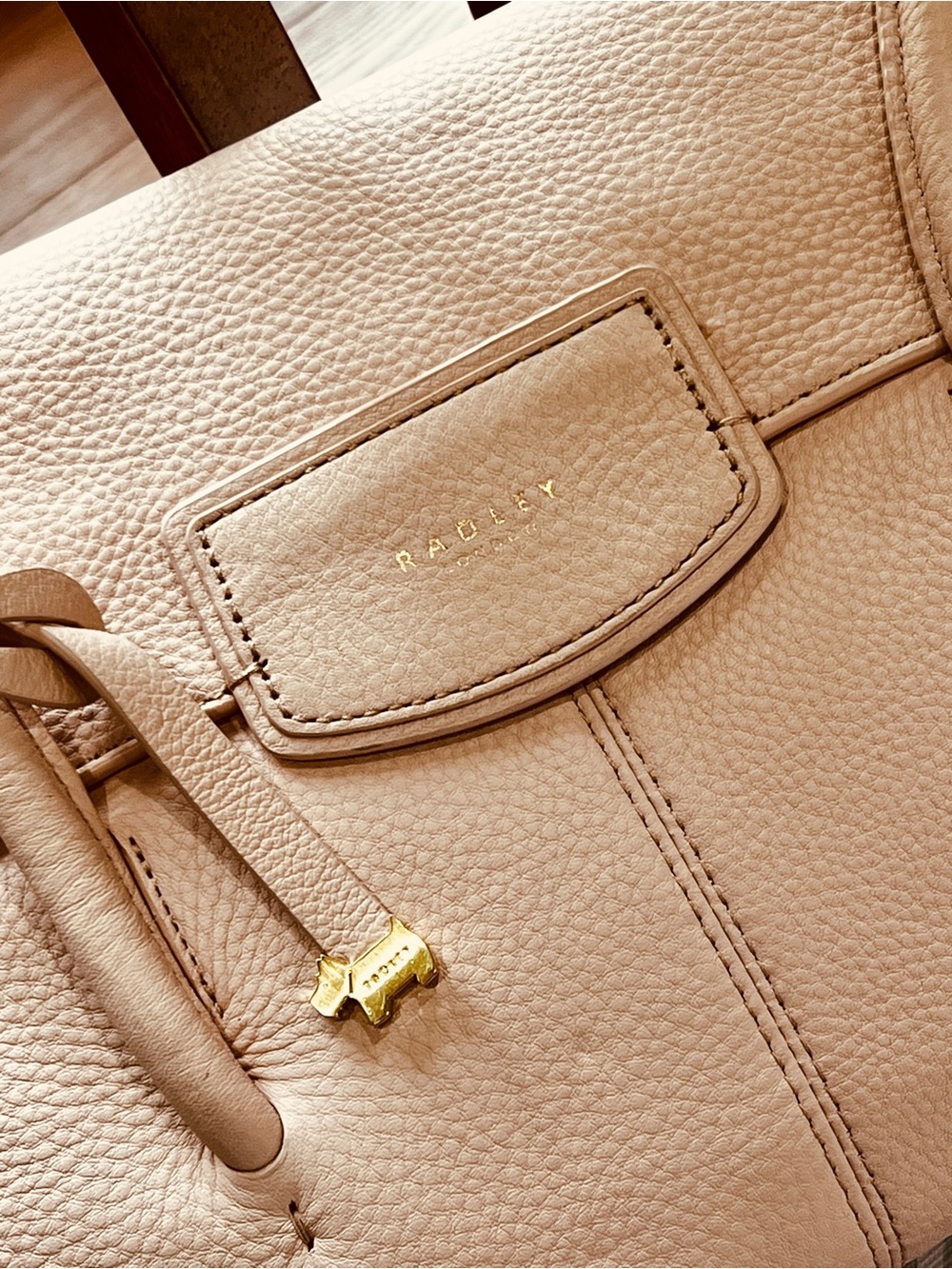 RADLEY London Pebble Leather Shoulder Bag - Burnham Beeches - Blush - Picture 8 of 9